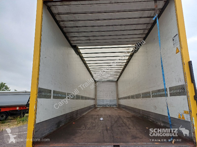 Semitrailer Schmitz Cargobull...