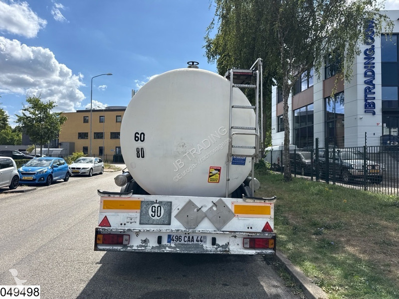 Semi reboque Magyar Chemie 28.000 liter, 1 Comp