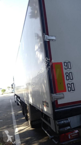 Semi remorque frigo mono température Chereau