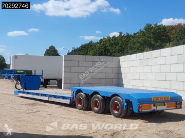 Semitrailer maskinbärare Nooteboom