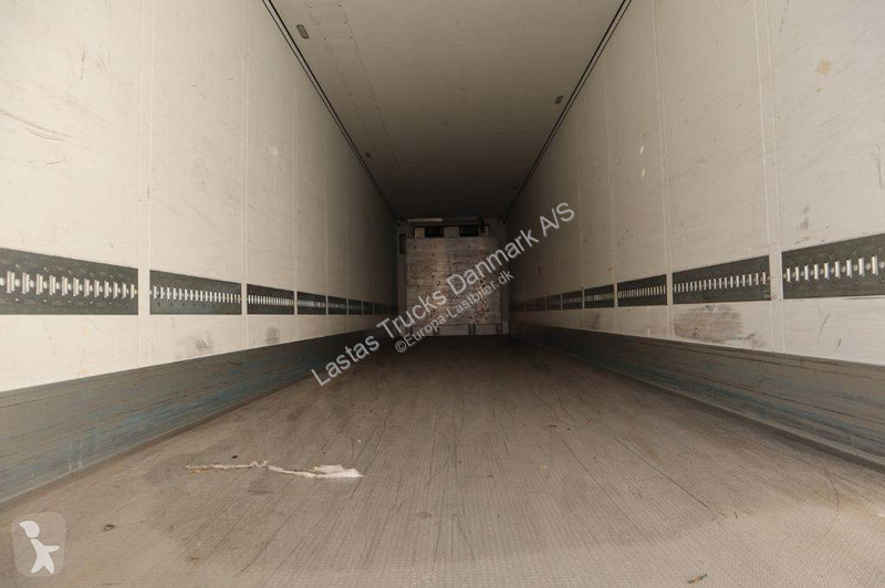 Sættevogn Schmitz Cargobull 3 aks køletrailer