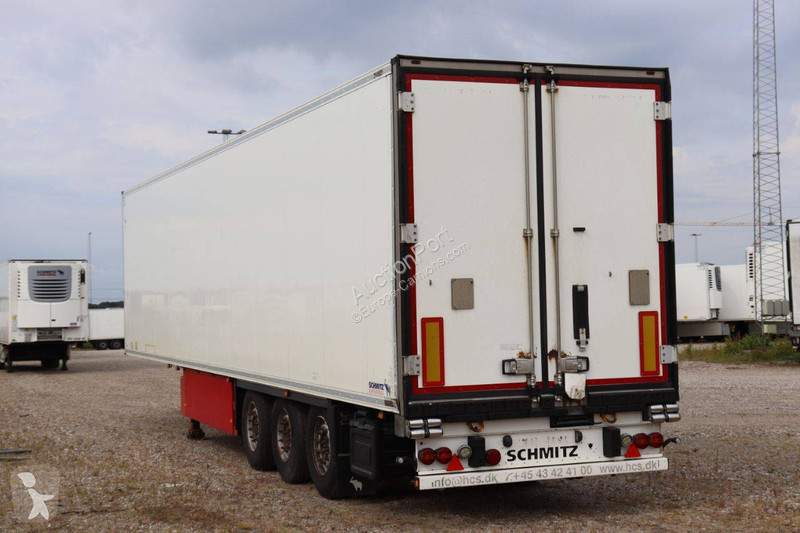 Semirremolque Schmitz Cargobull SCB*S3B