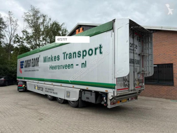 Semitrailer flak rörligt underlag Kraker trailers