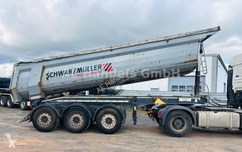 Semiremorca Schwarzmüller