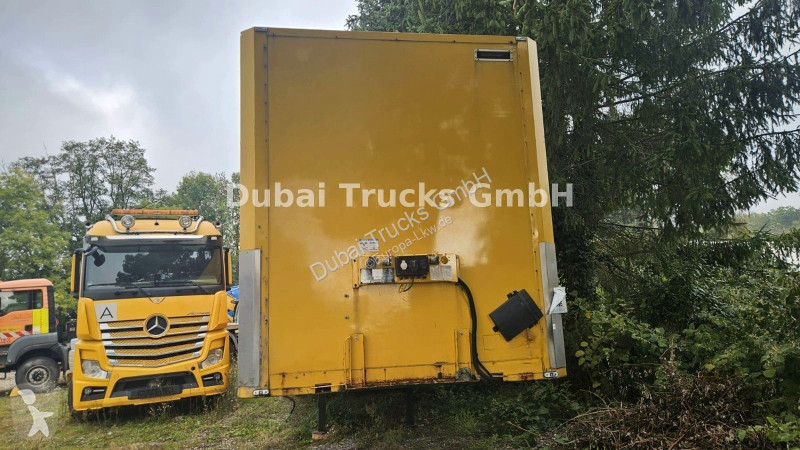 نصف مقطورة Van Eck 20  MEGA