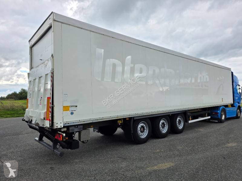 نصف مقطورة Schmitz Cargobull