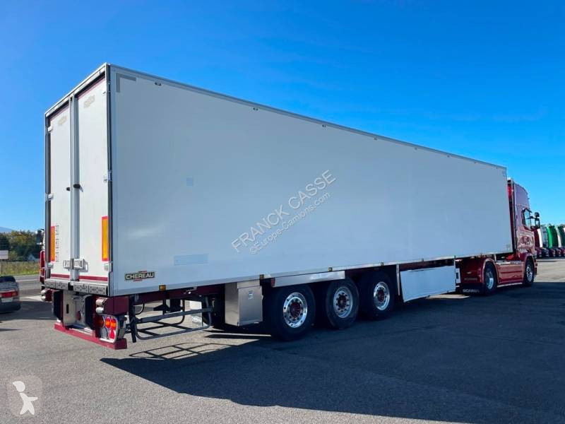 نصف مقطورة Chereau