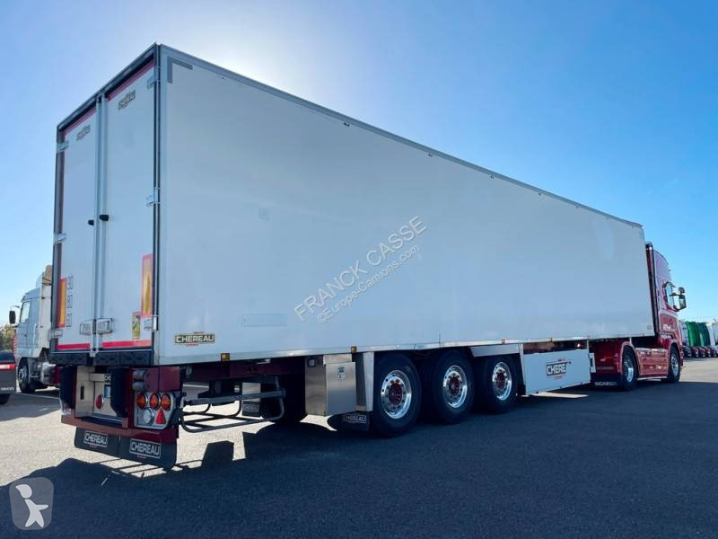 نصف مقطورة Chereau