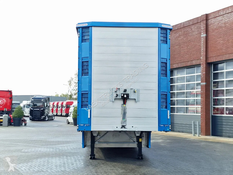 Náves Pezzaioli New 3 stock livestock trailer...