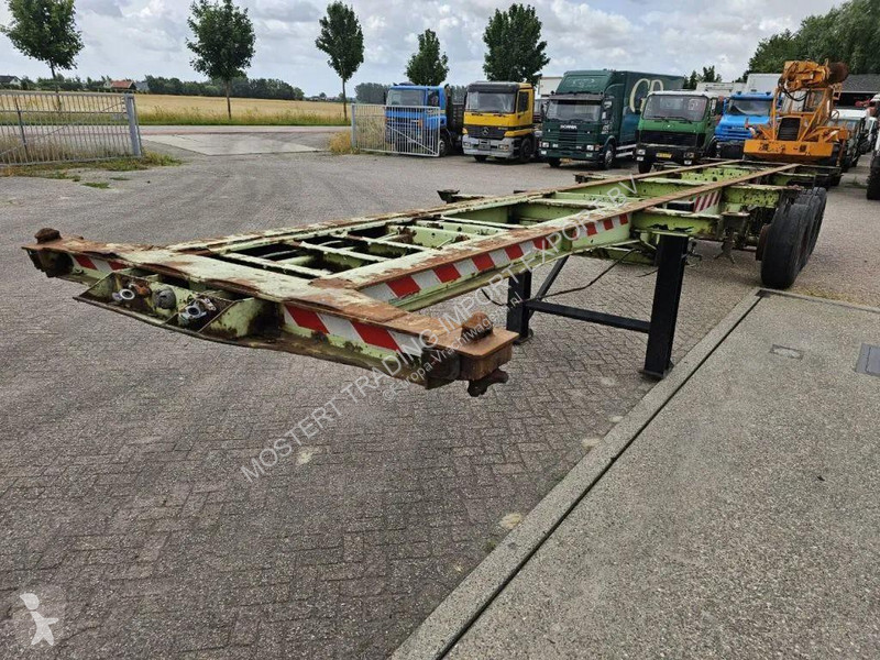 Semitrailer Fruehauf Steel Fruehauf Container...