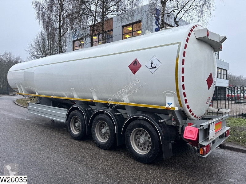 نصف مقطورة Willig Fuel 47.800 Liter, 6 Comp,...