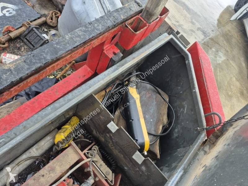 نصف مقطورة Nooteboom MCO-48-03V