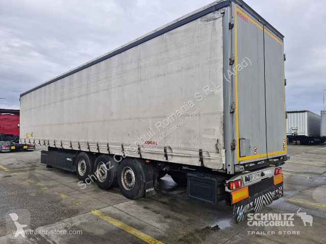 نصف مقطورة Kögel Curtainsider Standard