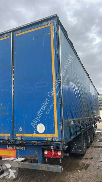 نصف مقطورة Lecitrailer