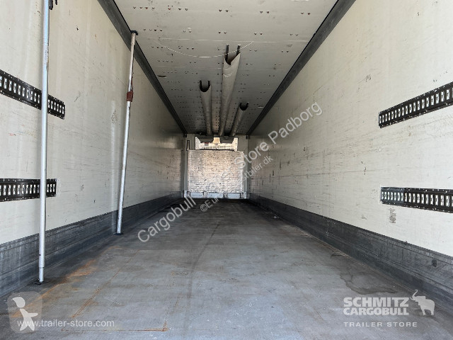 نصف مقطورة Schmitz Cargobull Tiefkühler Standard