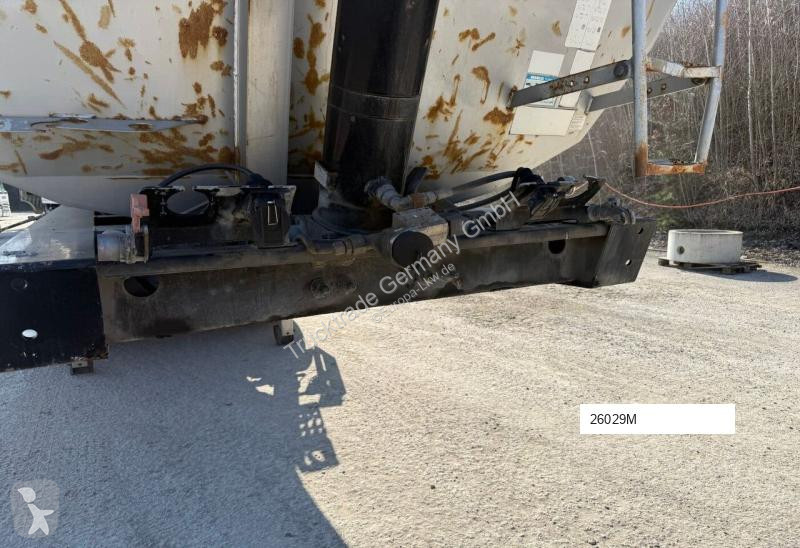 نصف مقطورة Kempf 668 SKM