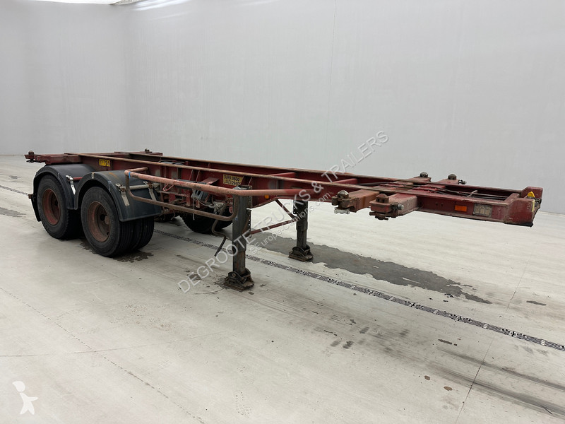 نصف مقطورة Fruehauf Skelet 20 ft