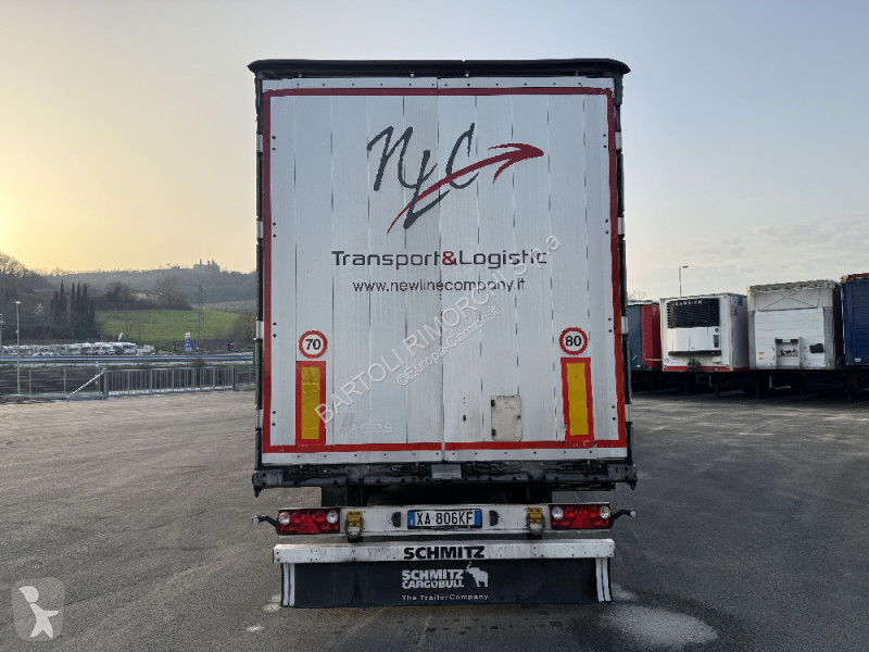 نصف مقطورة Schmitz Cargobull SEMIRIMORCHIO,...