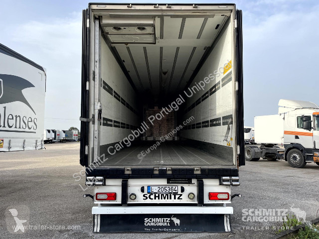Полуприцеп Schmitz Cargobull Semitrailer Reefer...