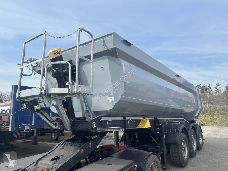 نصف مقطورة Schwarzmüller Stahlrundmulde 25 m³,...
