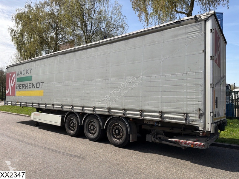 Semiremorca Fruehauf Tautliner Tautliner,...