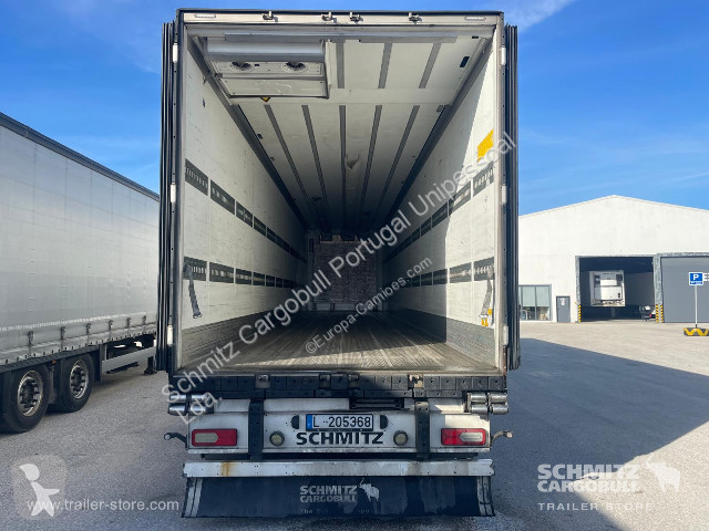 نصف مقطورة Schmitz Cargobull Semitrailer Reefer...