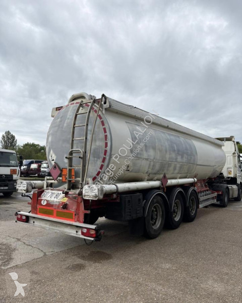 نصف مقطورة General Trailers 36.000 L, 7 CPTS 3 ESS