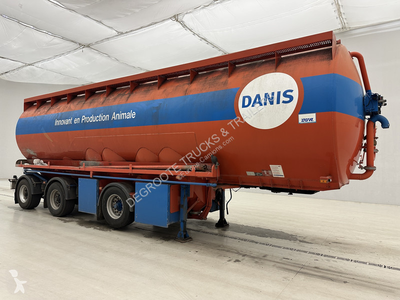 Návěs  Bulk silo