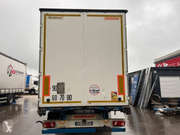 Semitrailer Fruehauf CC-236-VY avec 7000€ht de travaux