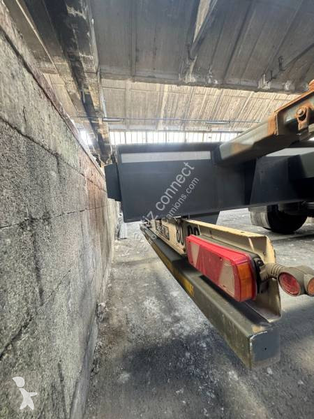 Semirimorchio Fruehauf