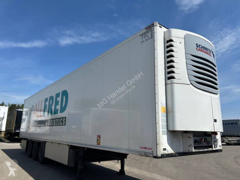 نصف مقطورة Schmitz Cargobull Kühlauflieger SCB...