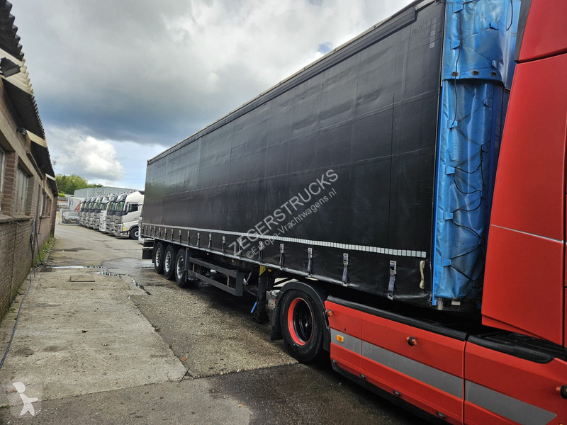 نصف مقطورة Schmitz Cargobull