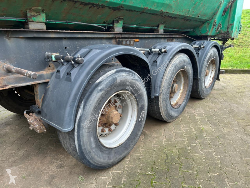 نصف مقطورة Kempf  Kempf Typ SKM 35/3 SR / 48m³