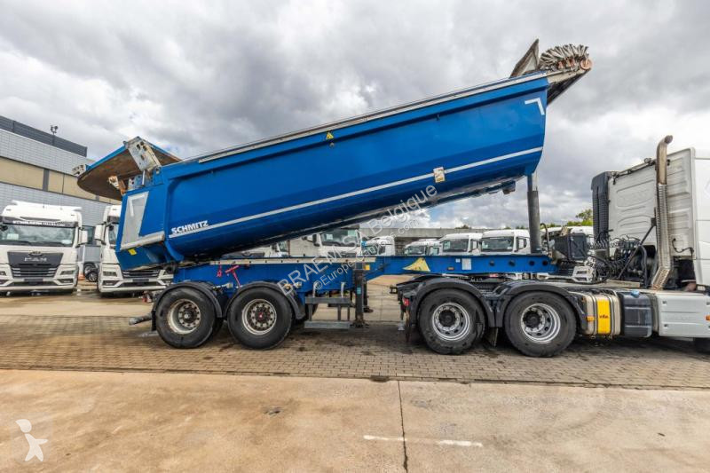 نصف مقطورة Schmitz Cargobull  SGF-S2