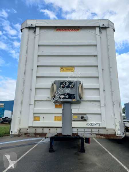 نصف مقطورة Fruehauf HAYON FKSRT4C