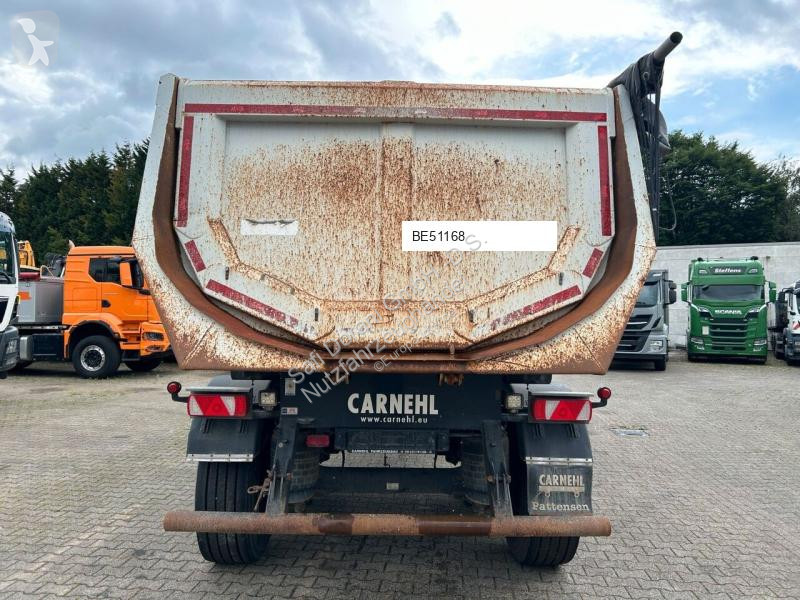 نصف مقطورة Carnehl