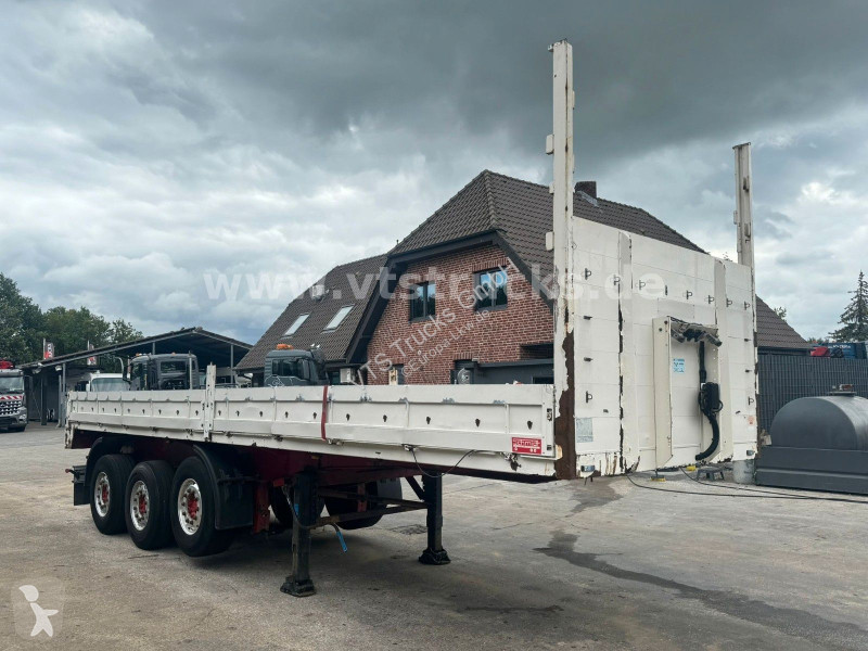نصف مقطورة Schmidt SPC/28/E/9,1 Liftachse