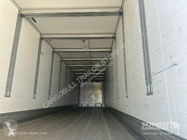 نصف مقطورة Schmitz Cargobull Semitrailer Reefer...