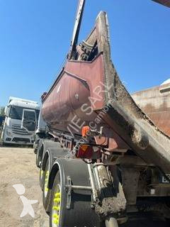 Semi remorque Benalu