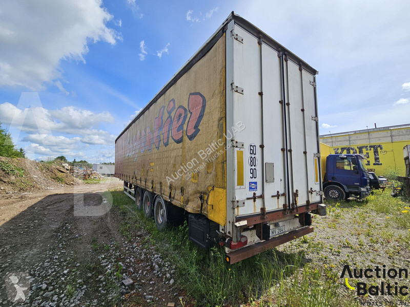 نصف مقطورة Fruehauf