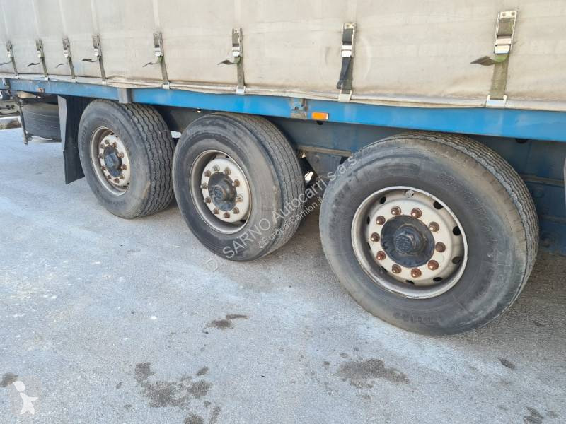 نصف مقطورة Krone