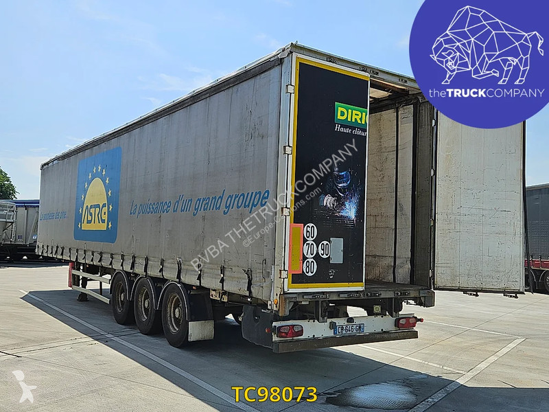 نصف مقطورة Fruehauf