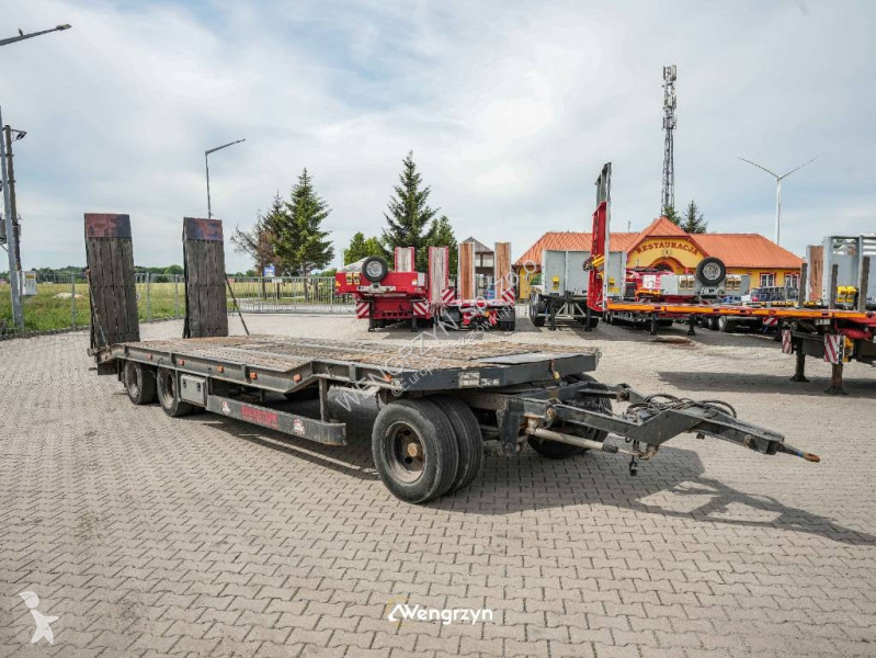 نصف مقطورة Bauer ATU3-30S | Przyczepa 3 osiowa...
