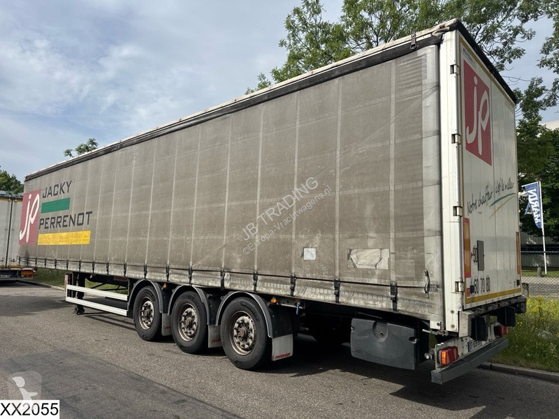 Semi remorque Fruehauf Tautliner