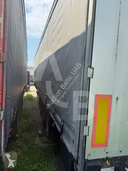 نصف مقطورة Schmitz Cargobull 24E