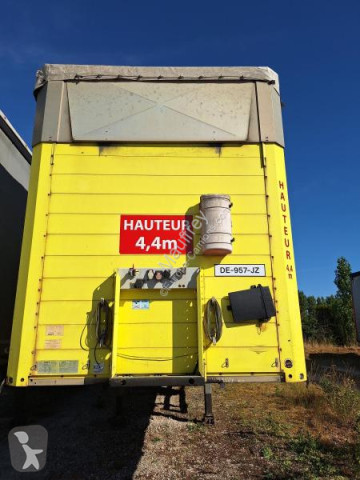 Полуприцеп шторный Schmitz Cargobull