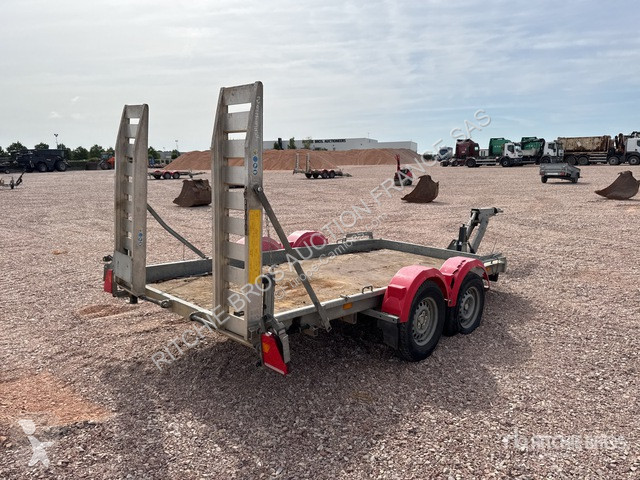 Porte engins   H212L14CF