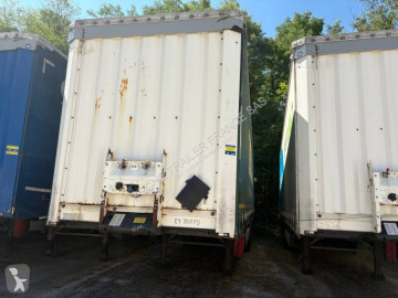 Полуремарке камион за превоз на бира Krone