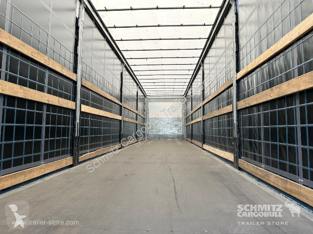 نصف مقطورة Schmitz Cargobull Semitrailer...