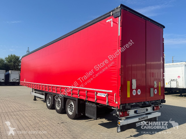 نصف مقطورة Schmitz Cargobull Curtainsider Mega